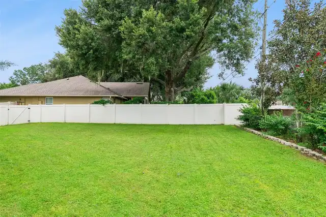 Listing Photo 43