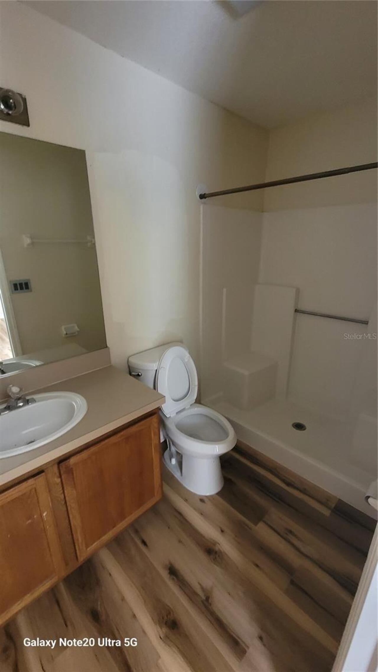 Listing Photo 15