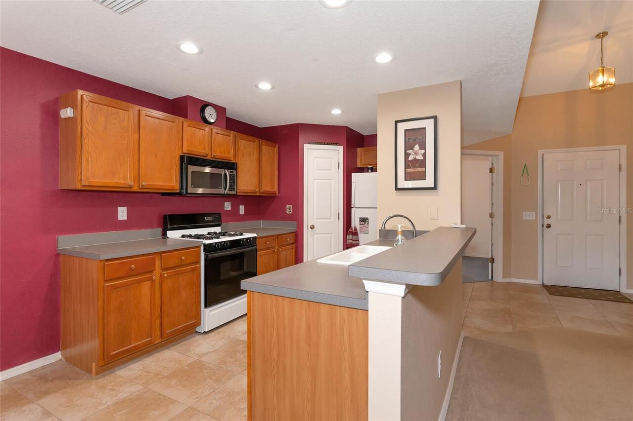 Listing Photo 8