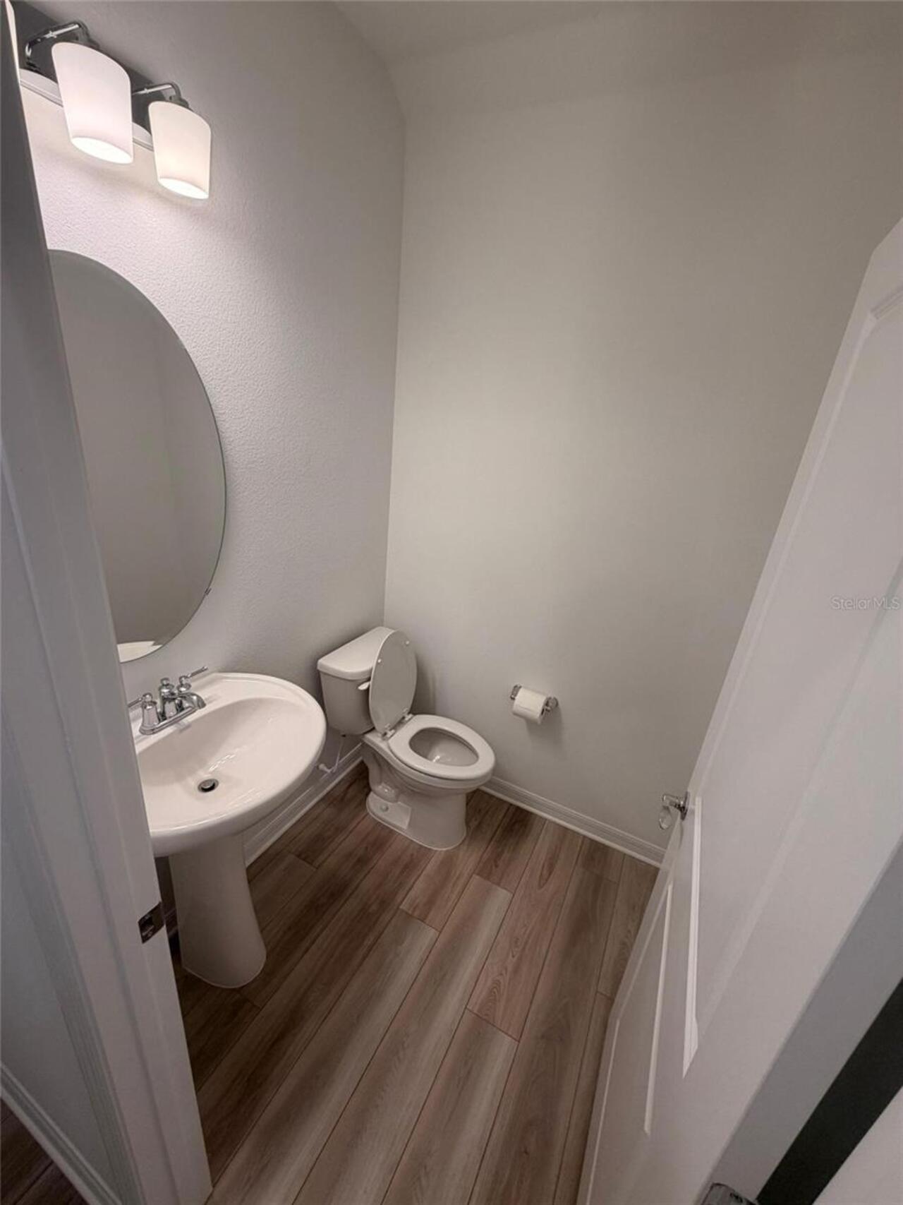 Listing Photo 8
