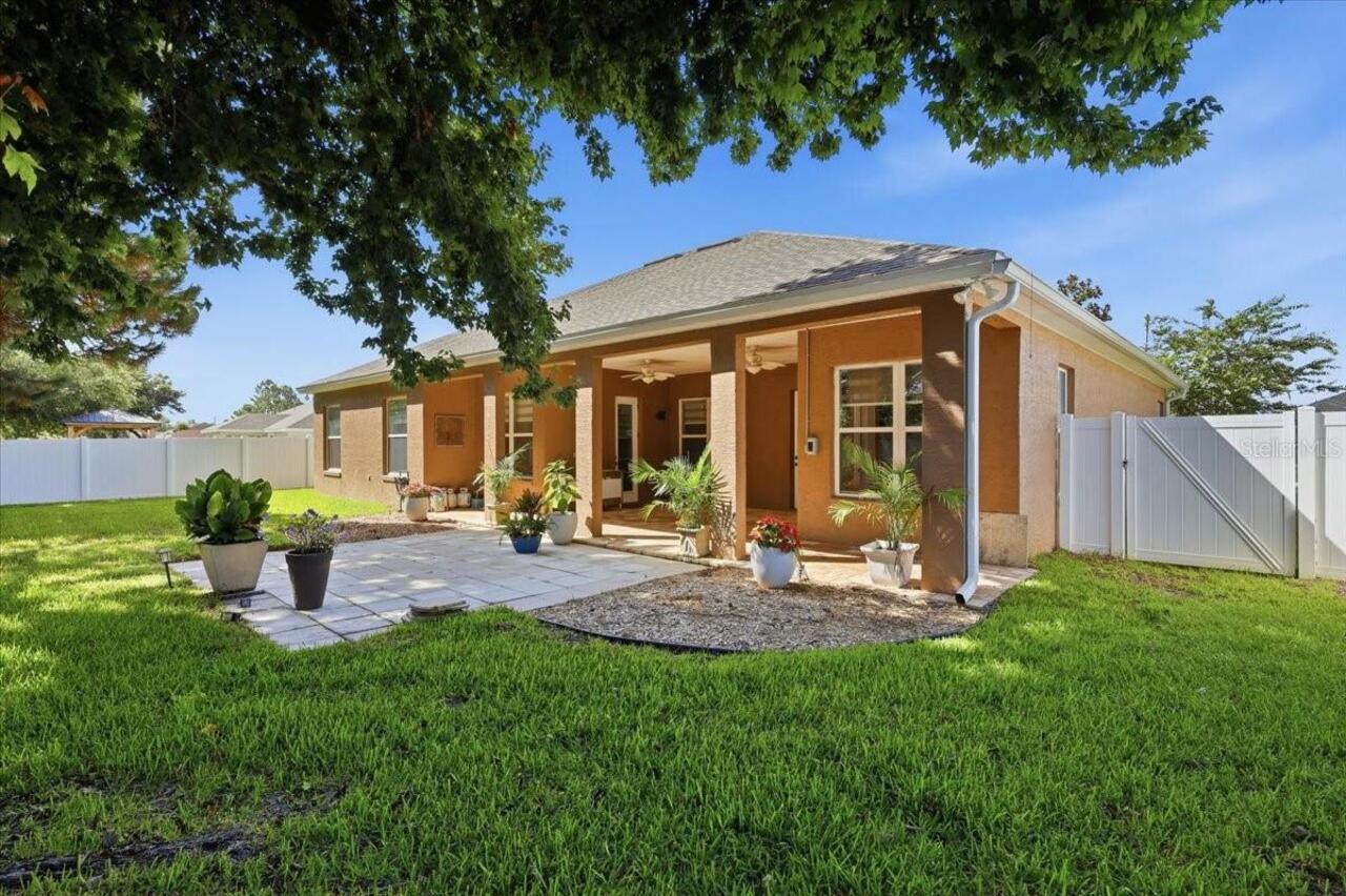 Listing Photo 11