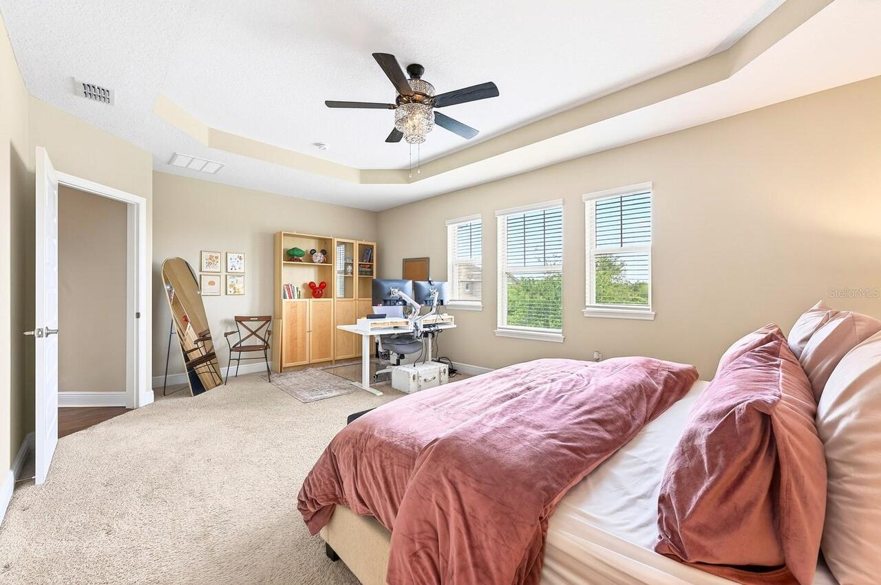 Listing Photo 17