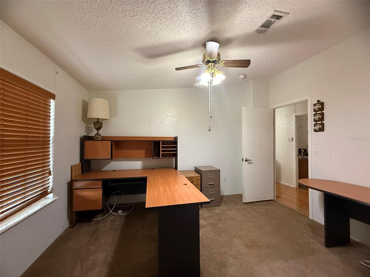 Listing Photo 19