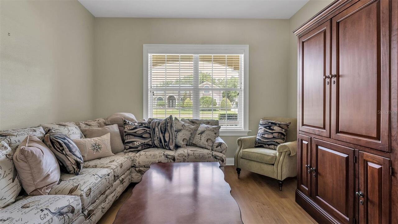 Listing Photo 18