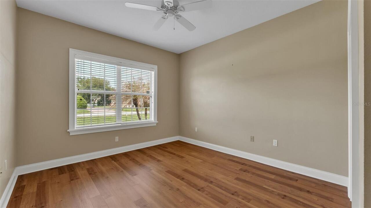 Listing Photo 28
