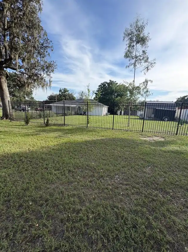 Listing Photo 18