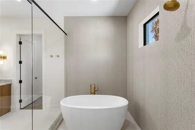 Listing Photo 59
