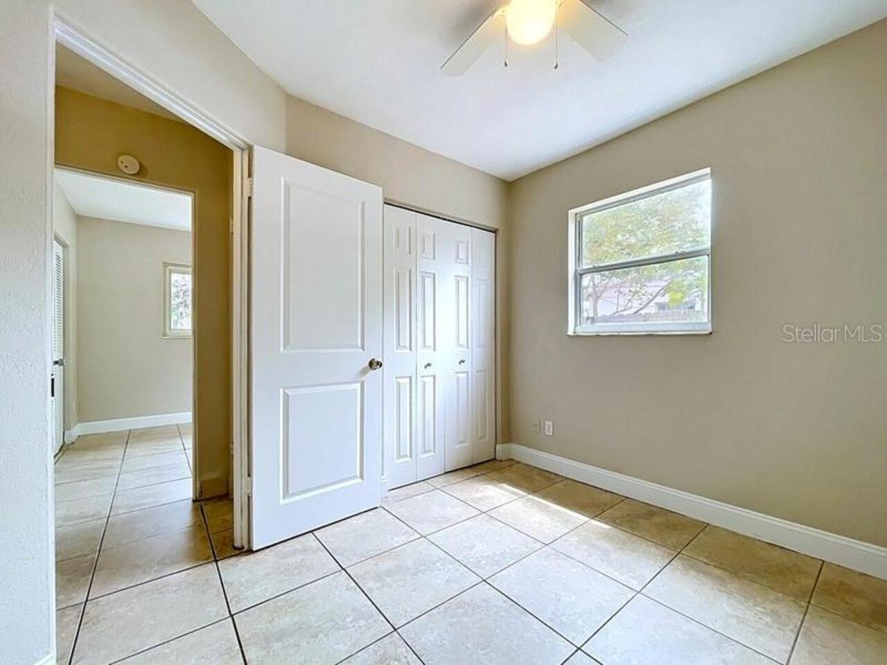 Listing Photo 12