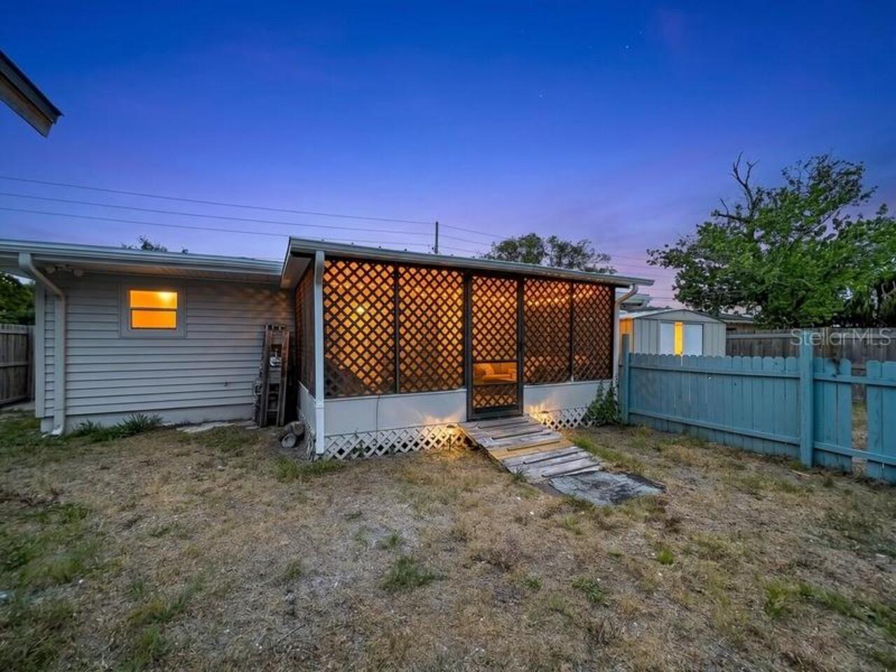 Listing Photo 16