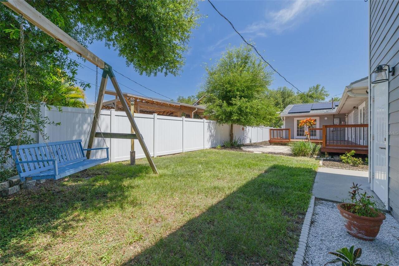 Listing Photo 28