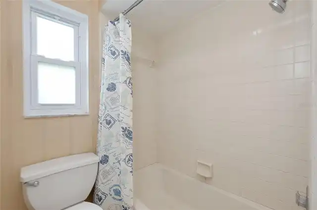 Listing Photo 43