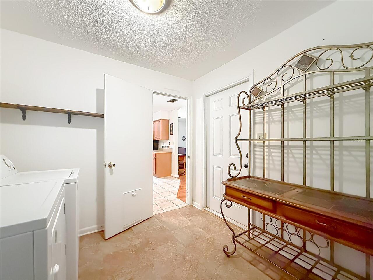 Listing Photo 24