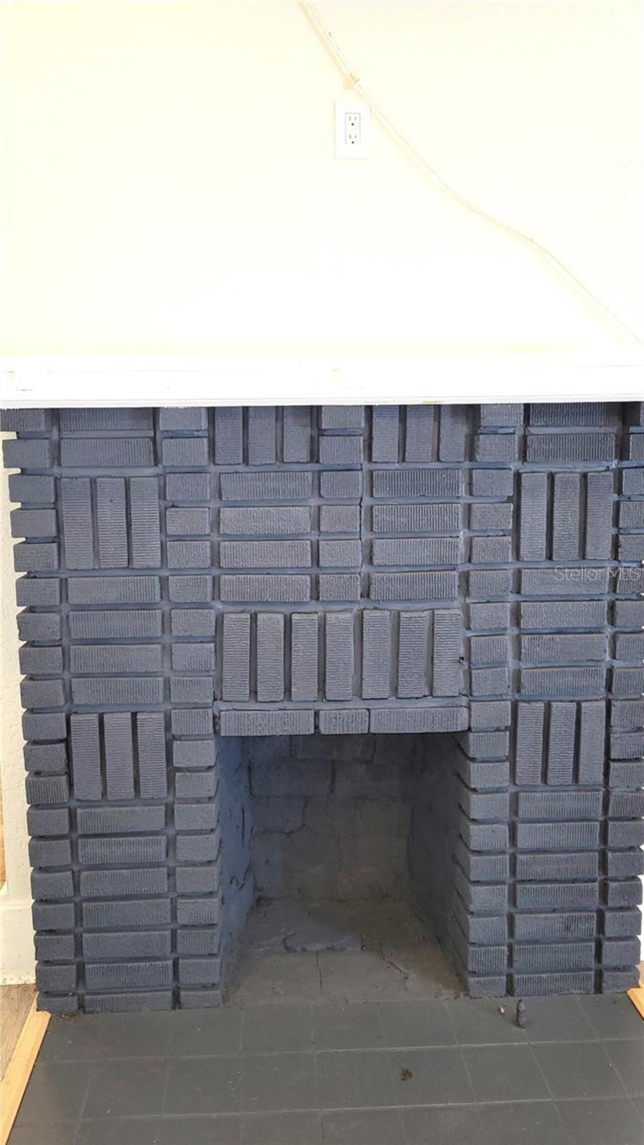 Listing Photo 8