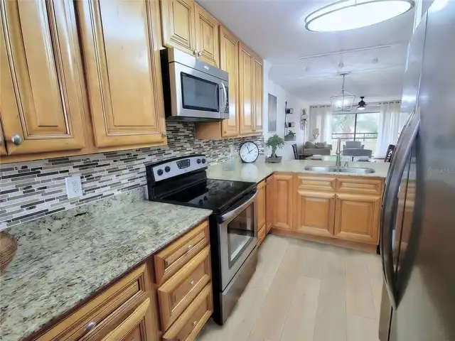Listing Photo 22
