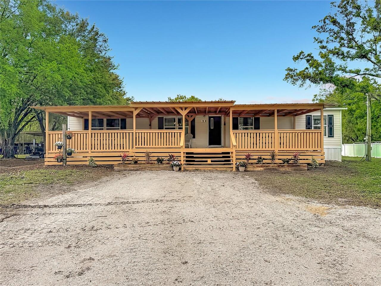 Listing Photo 8