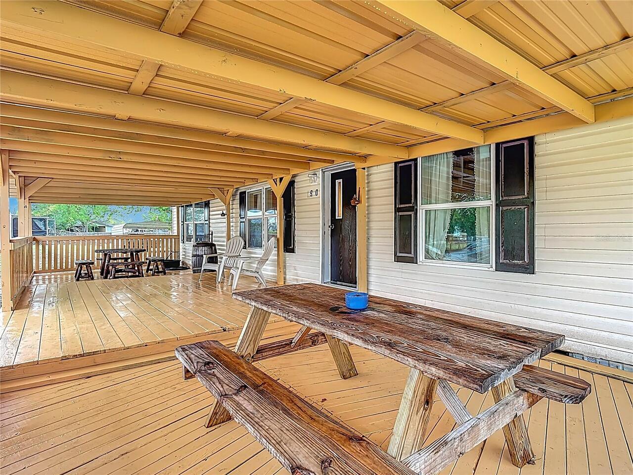 Listing Photo 11
