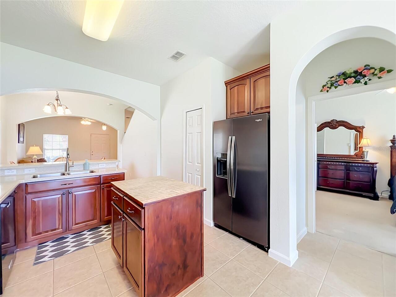 Listing Photo 18