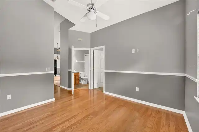 Listing Photo 25