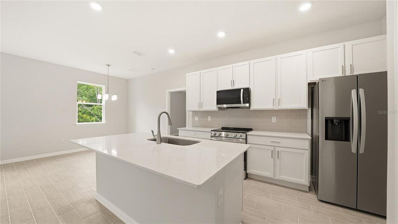 Listing Photo 9