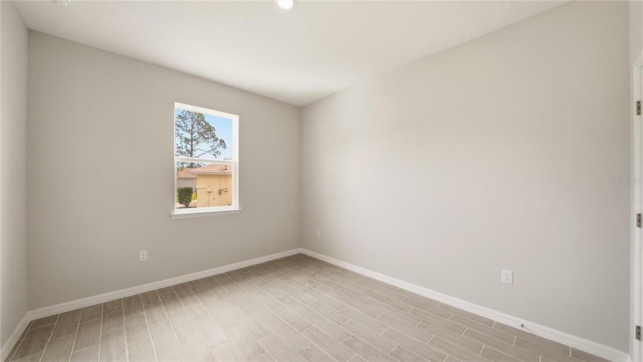 Listing Photo 33