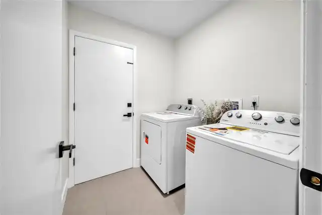 Listing Photo 29