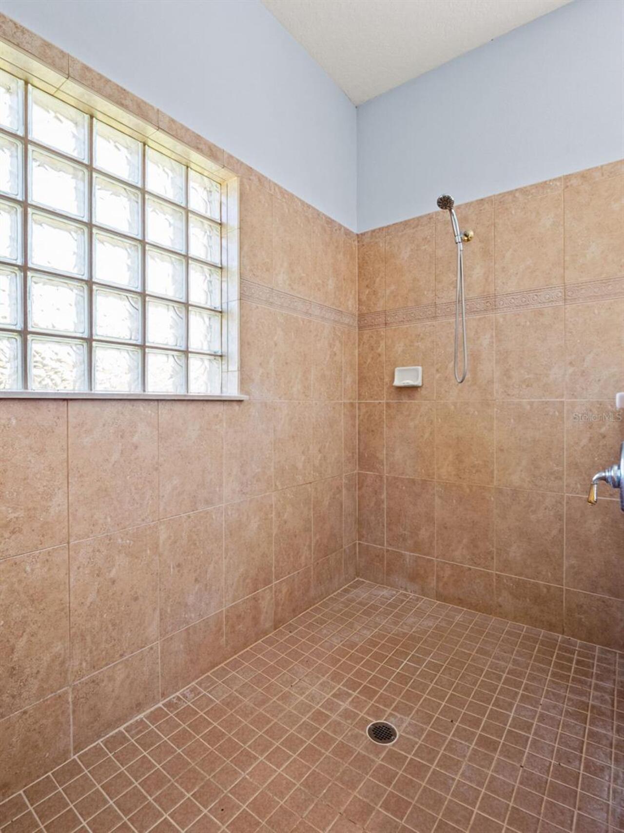Listing Photo 42