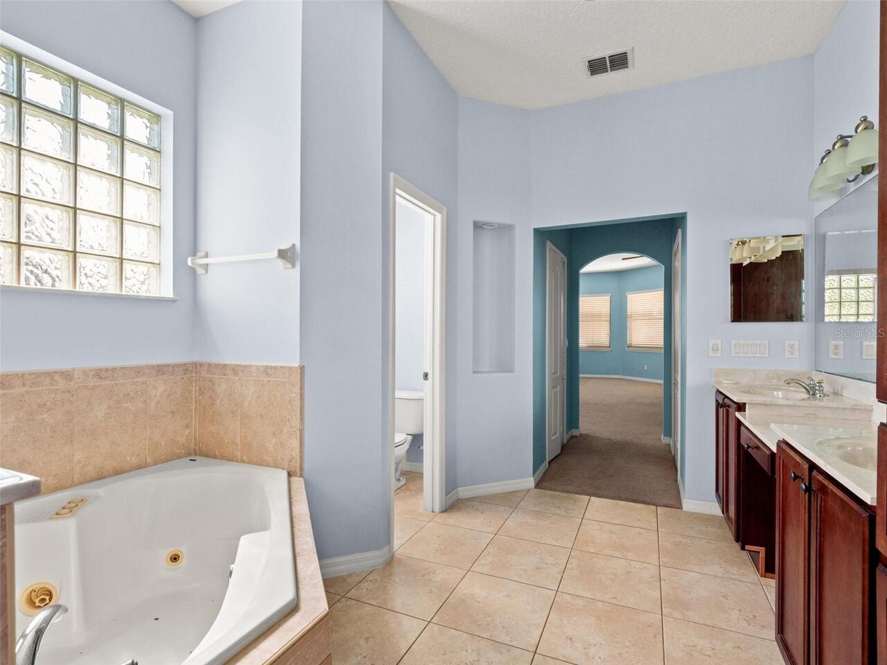Listing Photo 43