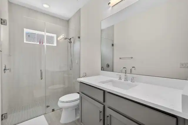 Listing Photo 26