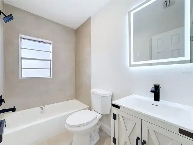 Listing Photo 6