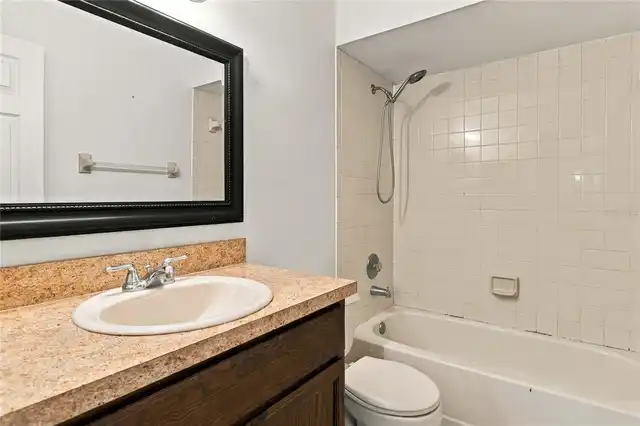 Listing Photo 28