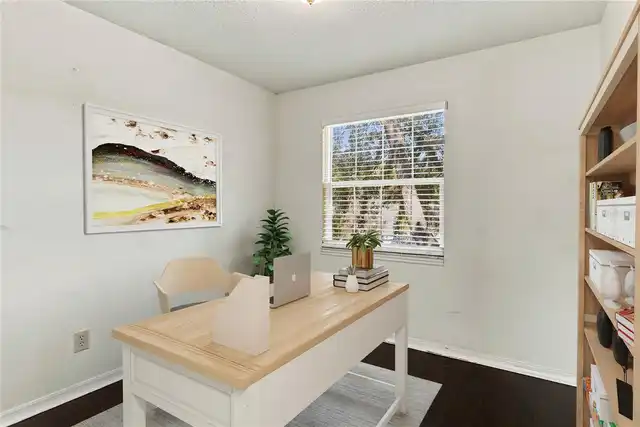 Listing Photo 25