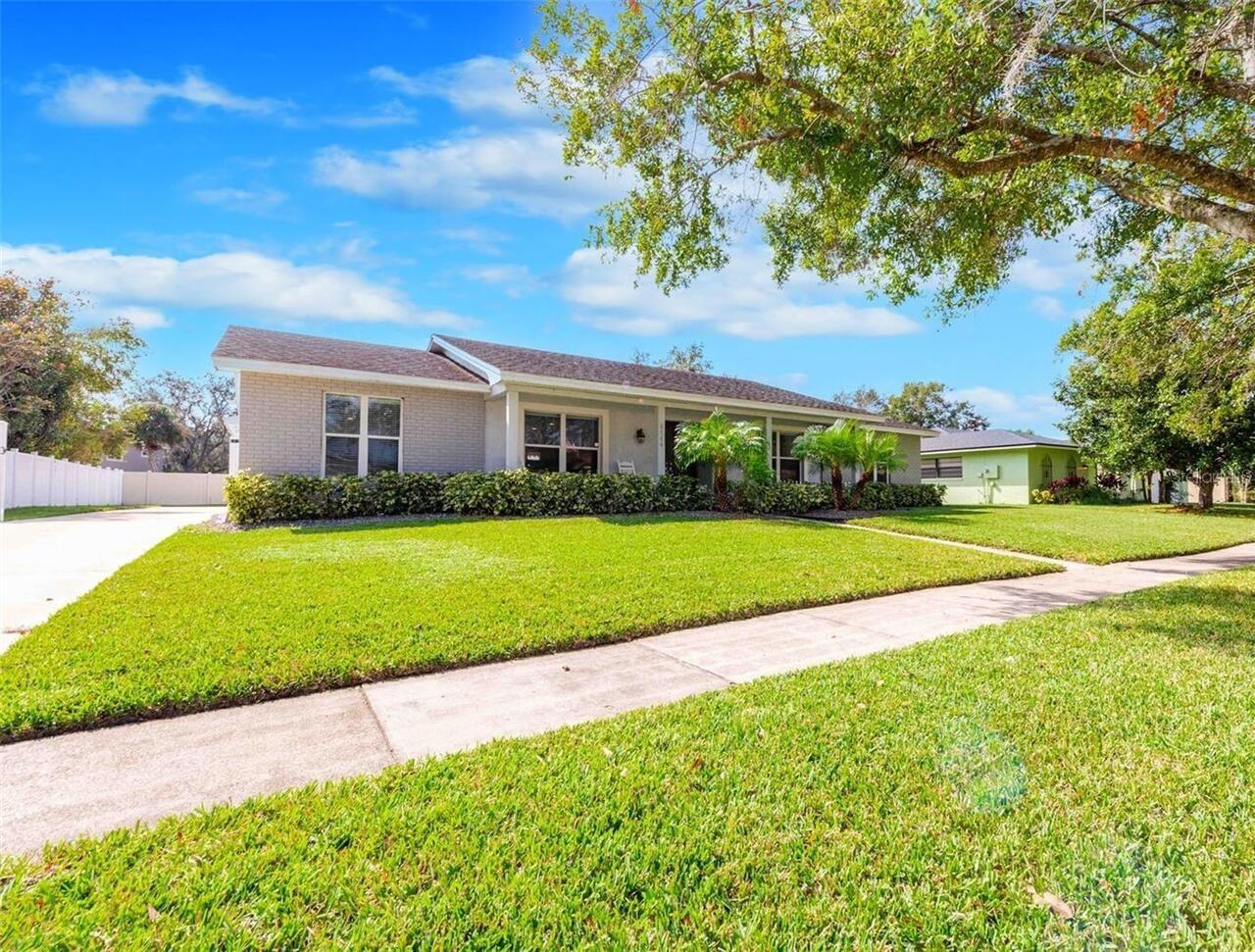 3BR, Home, 2BA, $490,000
Read More