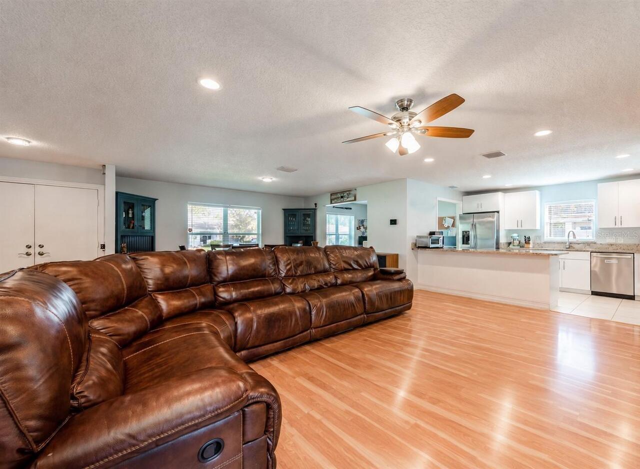 Listing Photo 13