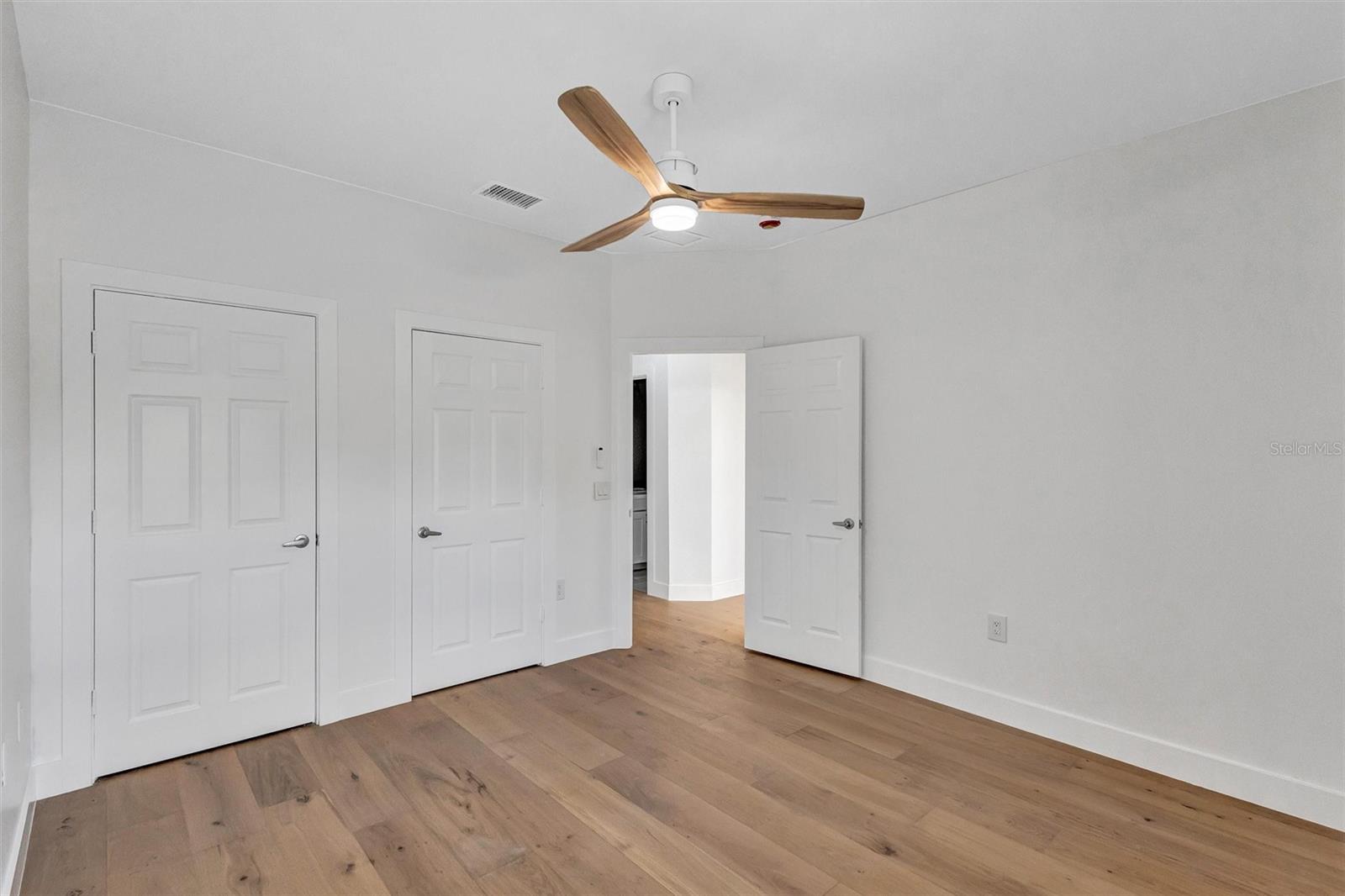 Listing Photo 33