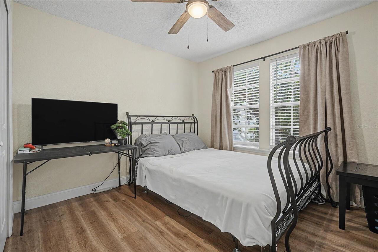 Listing Photo 24