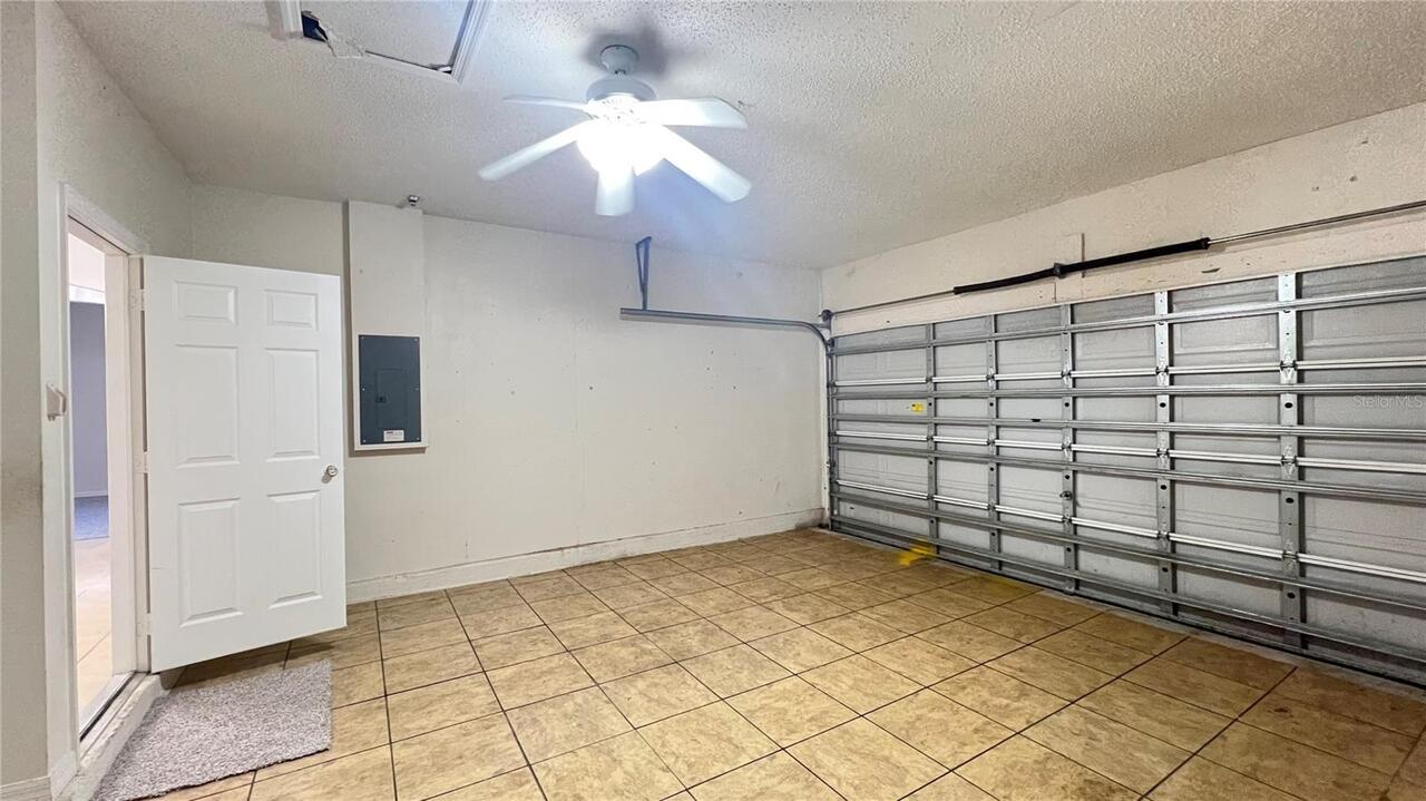 Listing Photo 11