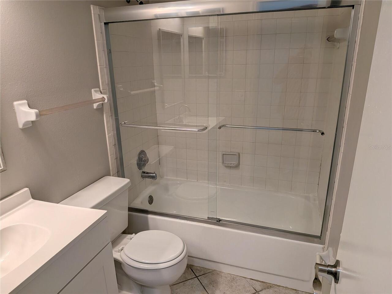 Listing Photo 9