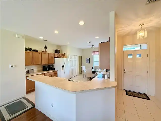 Listing Photo 10