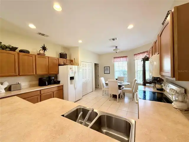 Listing Photo 13