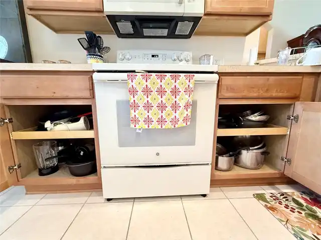 Listing Photo 16