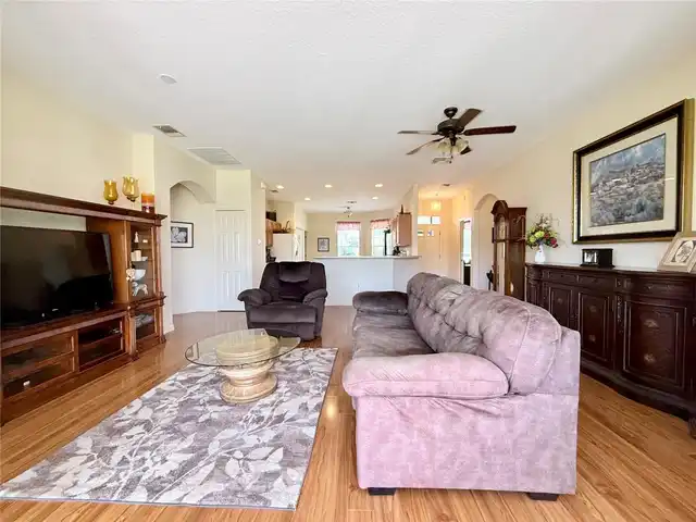 Listing Photo 20