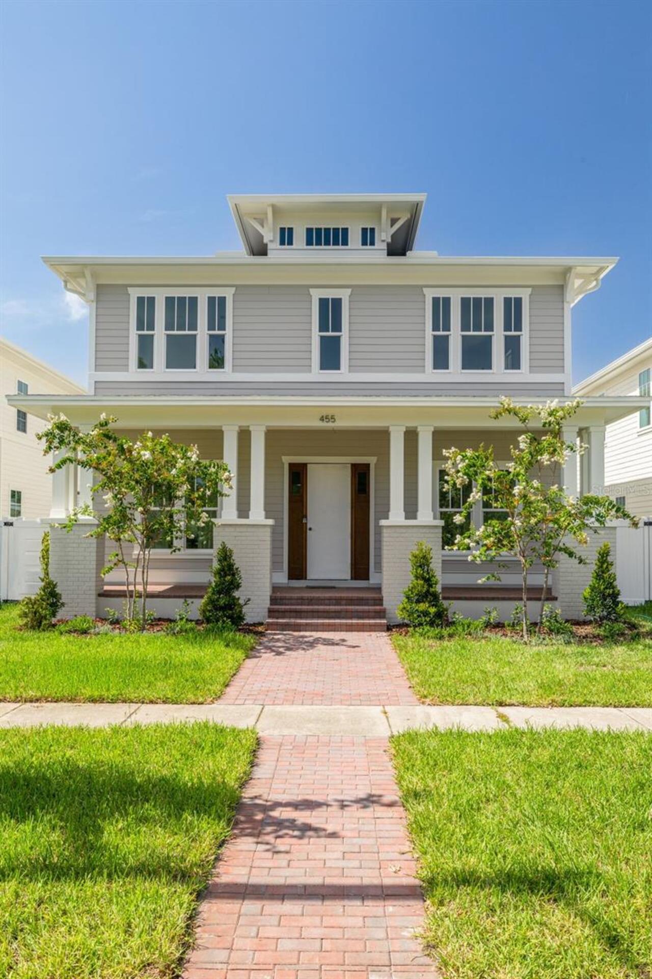St Petersburg Real Estate