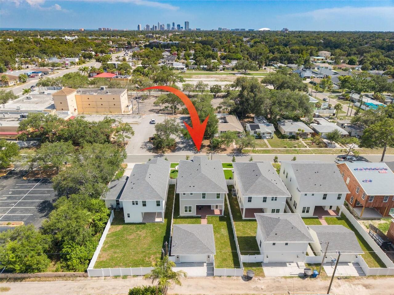 Listing Photo 11