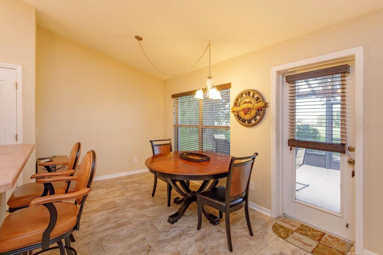 Listing Photo 12