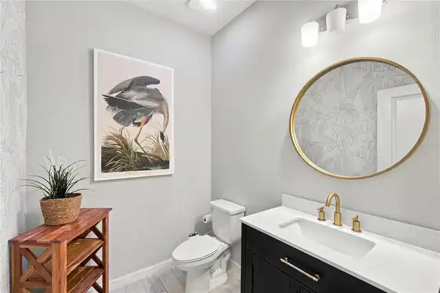 Listing Photo 11