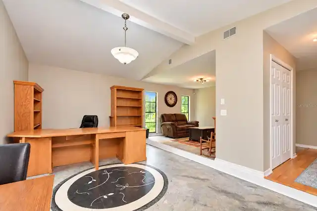 Listing Photo 7