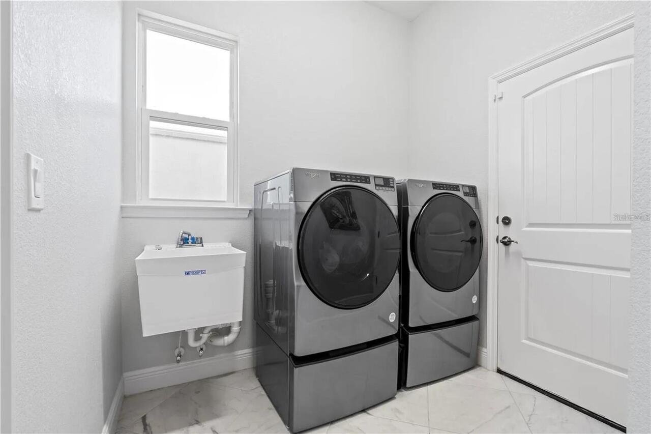 Listing Photo 21