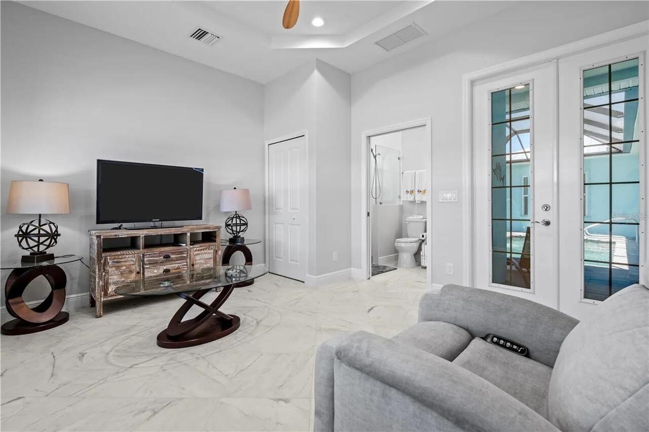 Listing Photo 25