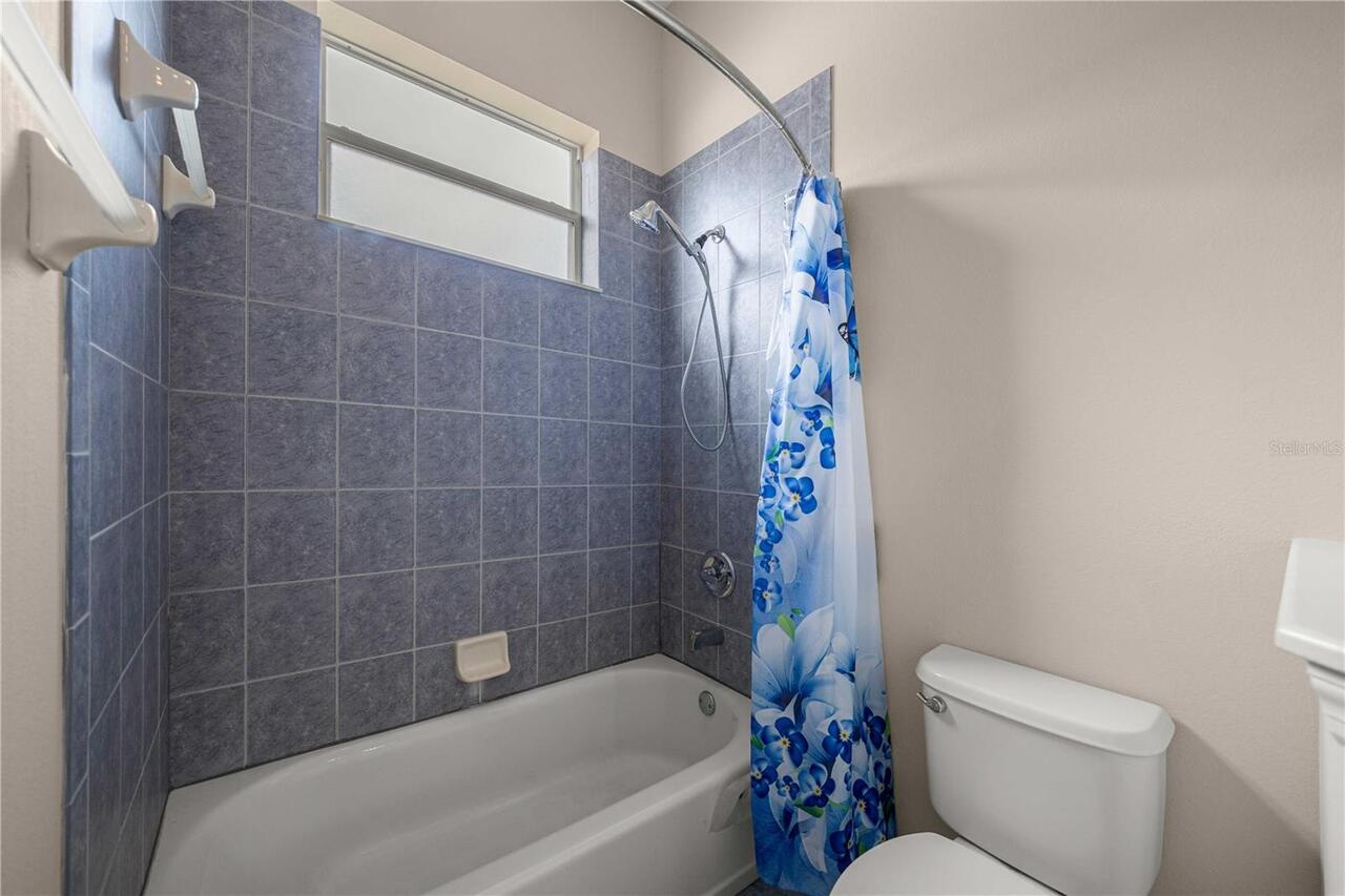 Listing Photo 43