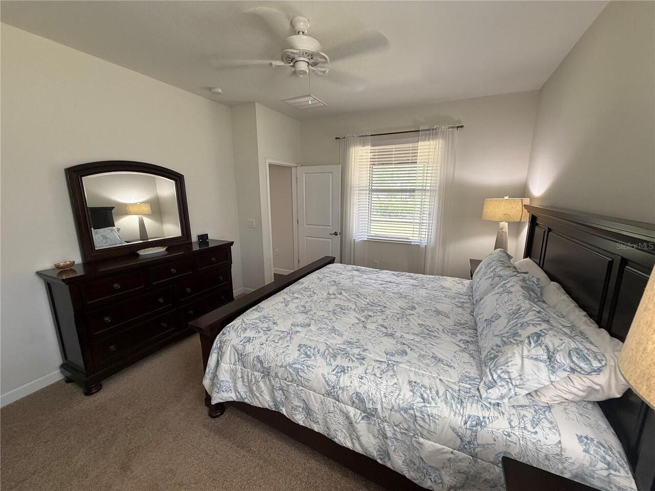 Listing Photo 12